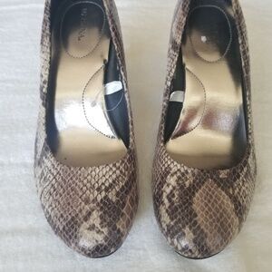 Merona Snakeskin Print Pumps - NWOT - Size 9